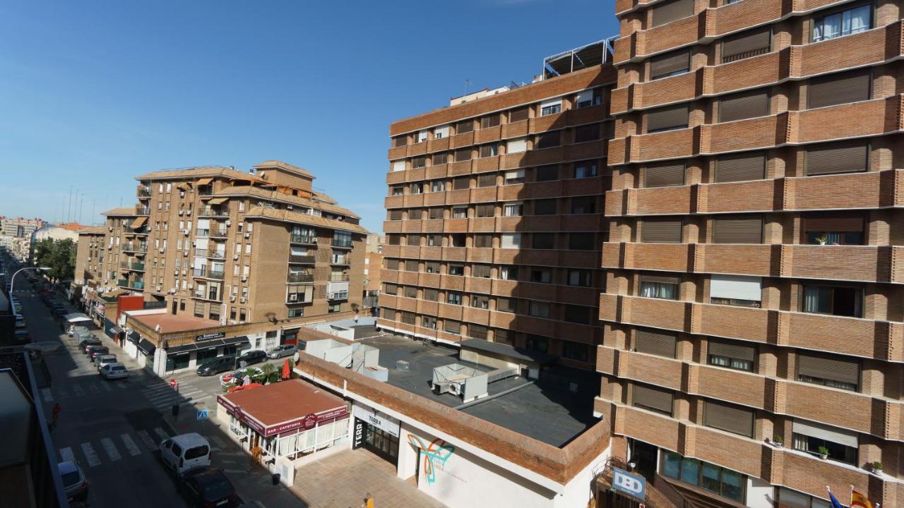 Rentalsevilla Coqueto Apartamento Con Terraza Privada Екстериор снимка