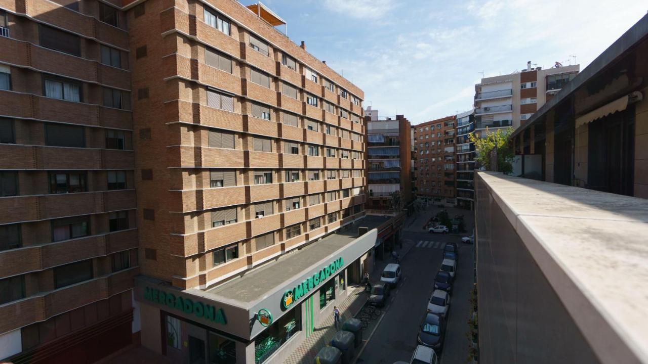 Rentalsevilla Coqueto Apartamento Con Terraza Privada Екстериор снимка