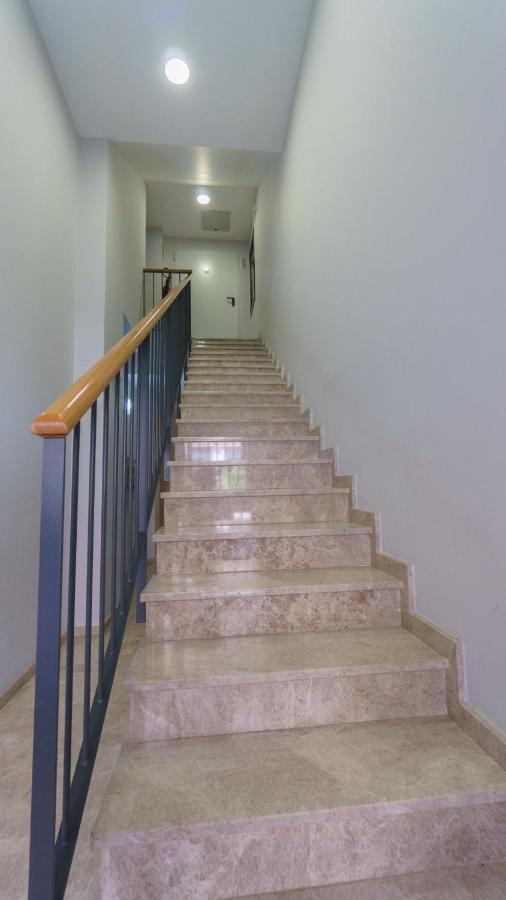 Rentalsevilla Coqueto Apartamento Con Terraza Privada Екстериор снимка