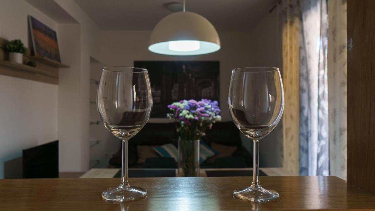 Rentalsevilla Coqueto Apartamento Con Terraza Privada Екстериор снимка