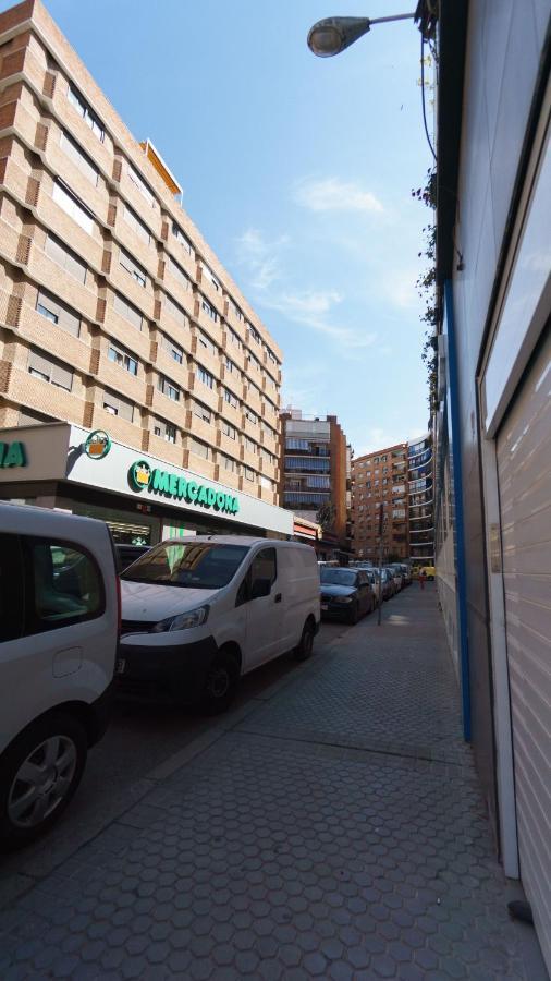 Rentalsevilla Coqueto Apartamento Con Terraza Privada Екстериор снимка