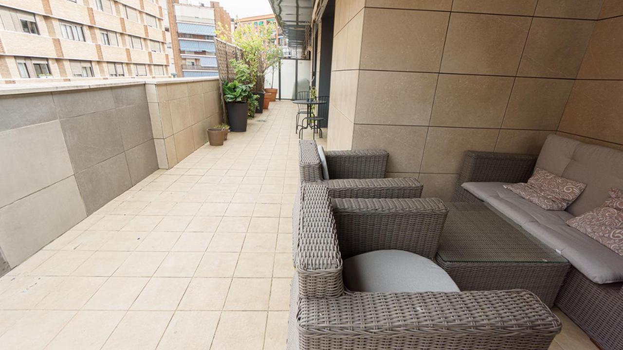 Rentalsevilla Coqueto Apartamento Con Terraza Privada Екстериор снимка